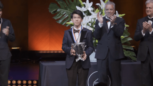 29岁港产钢琴家沈靖韬