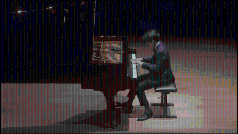 范克莱本国际钢琴赛2025决赛。 The Cliburn YouTube 截图