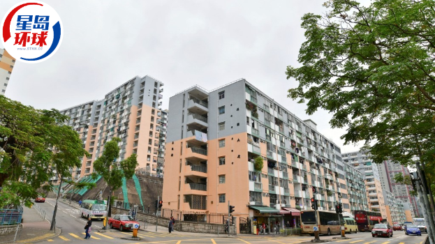 落成近六十年房协位于牛头角的观塘花园大厦二期将分阶段重建。